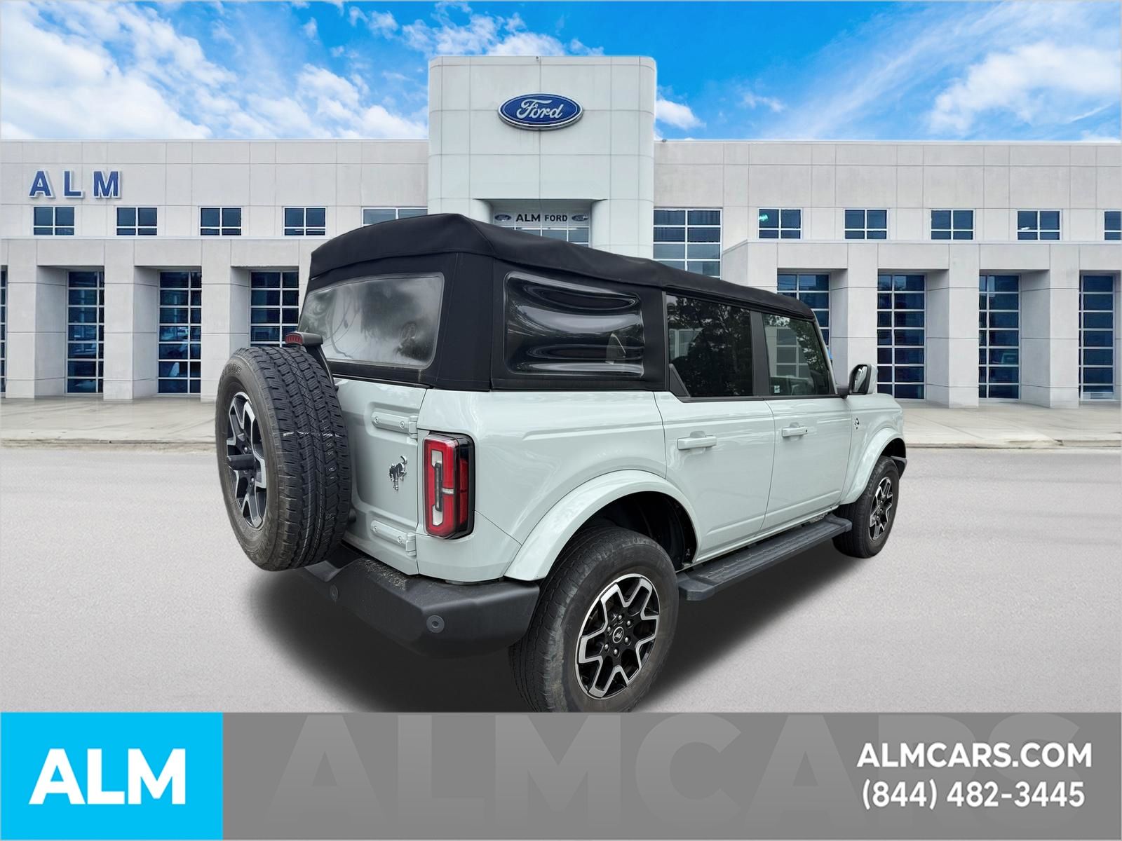 Used 2021 Green Ford Outer Banks image 6