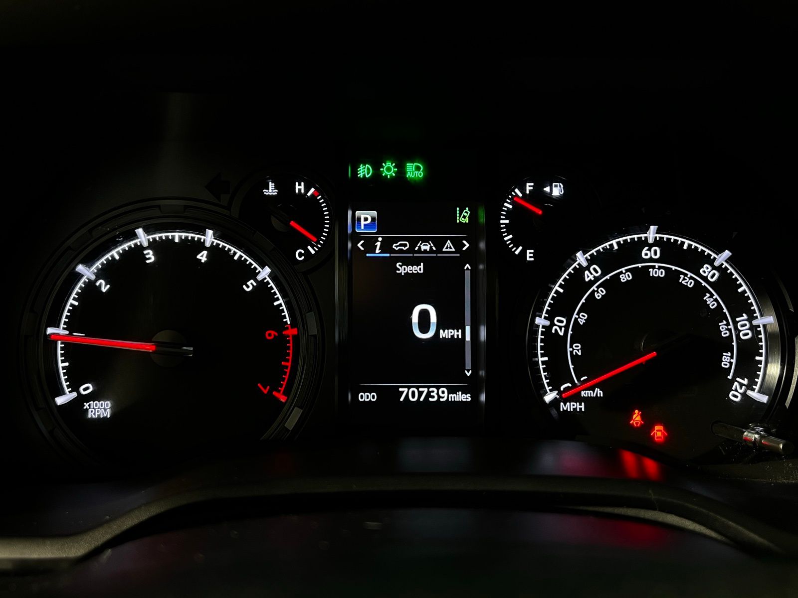 Thumbnail: 2023 Toyota 4Runner - 16