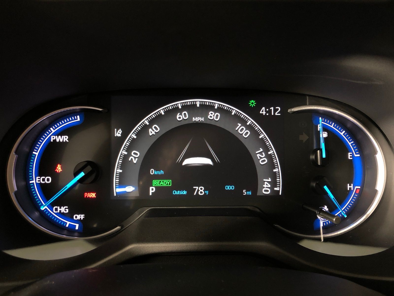 2025 Toyota RAV4 XLE Premium 14