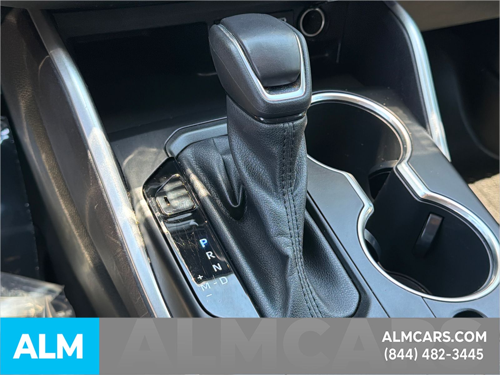 Used 2022 Gray Toyota XLE image 37