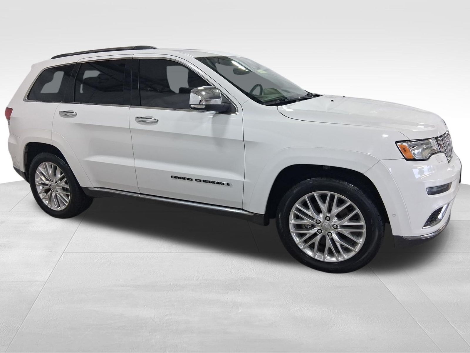 Used Car 2017 Jeep Grand Cherokee  Summit For Sale Under $20,000 In Austin, Texas