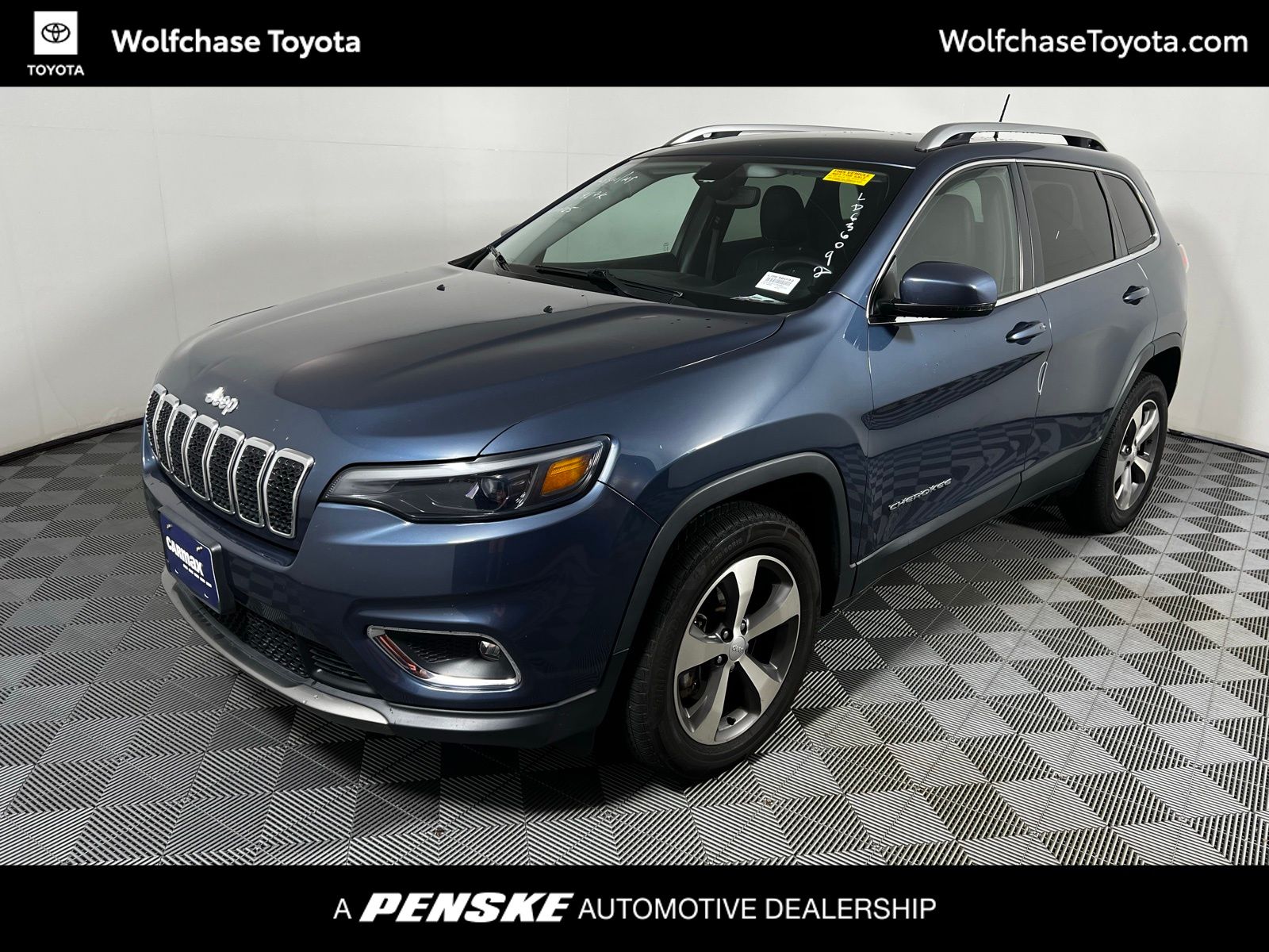 2020 Jeep Cherokee Limited Edition Hero Image