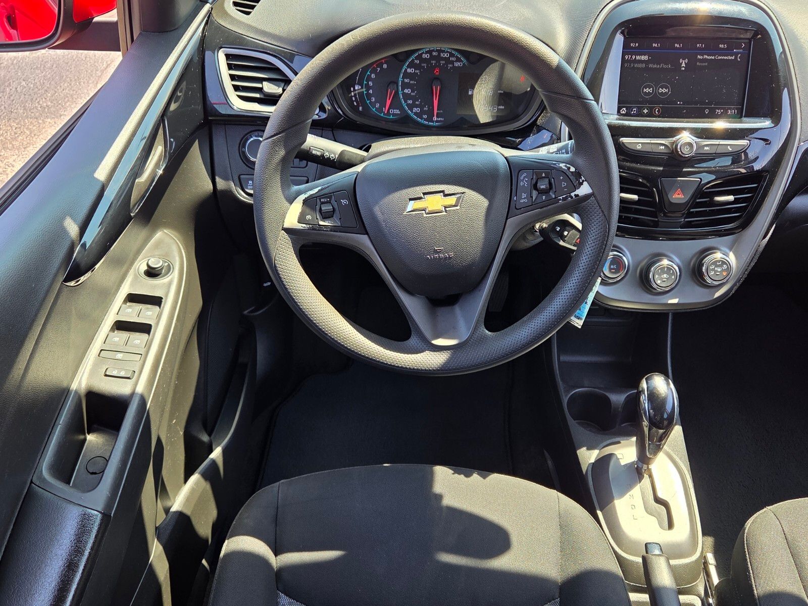 Used 2019 Red Chevrolet 1LT image 7