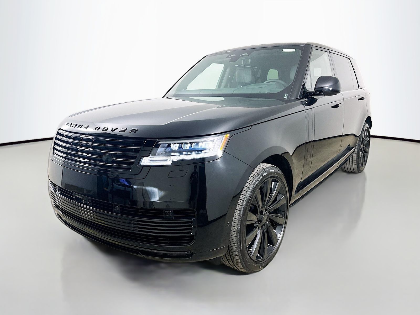 Narvik Black 2026 Land Rover Range Rover P615 SV Black LWB AWD SUV / Crossover All-Wheel Drive 8-Speed Automatic