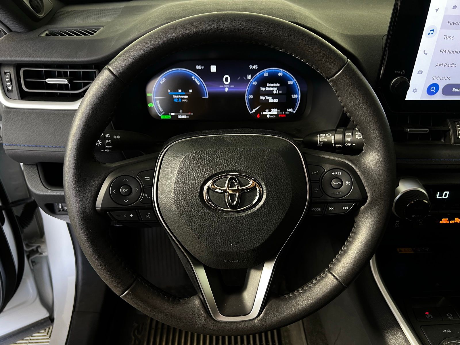 Thumbnail: 2023 Toyota RAV4 - 9