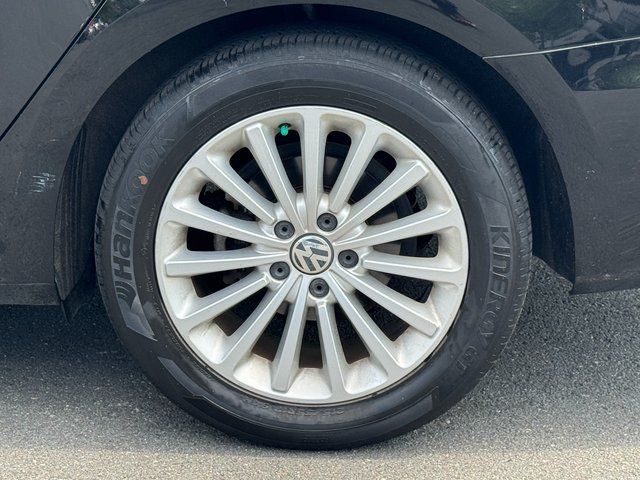 Used 2016  Volkswagen 1.8T SE image 21