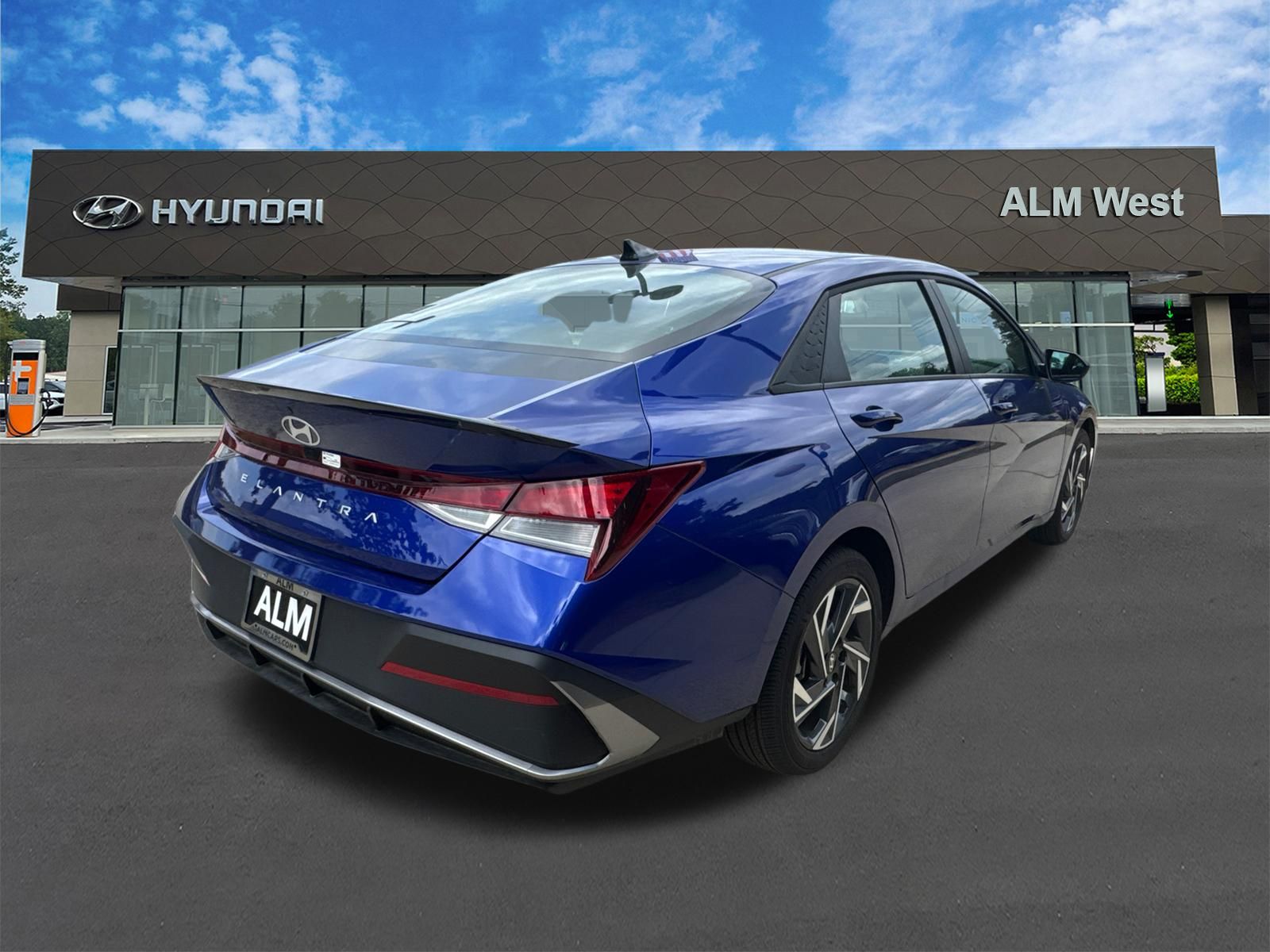 Certified Used 2025 Blue Hyundai SEL Sport image 5