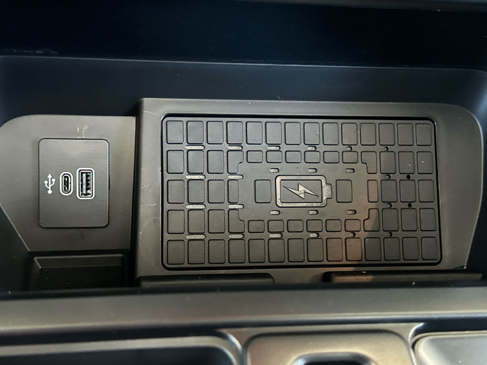 2025 Ford F-150 XLT - Photo 24