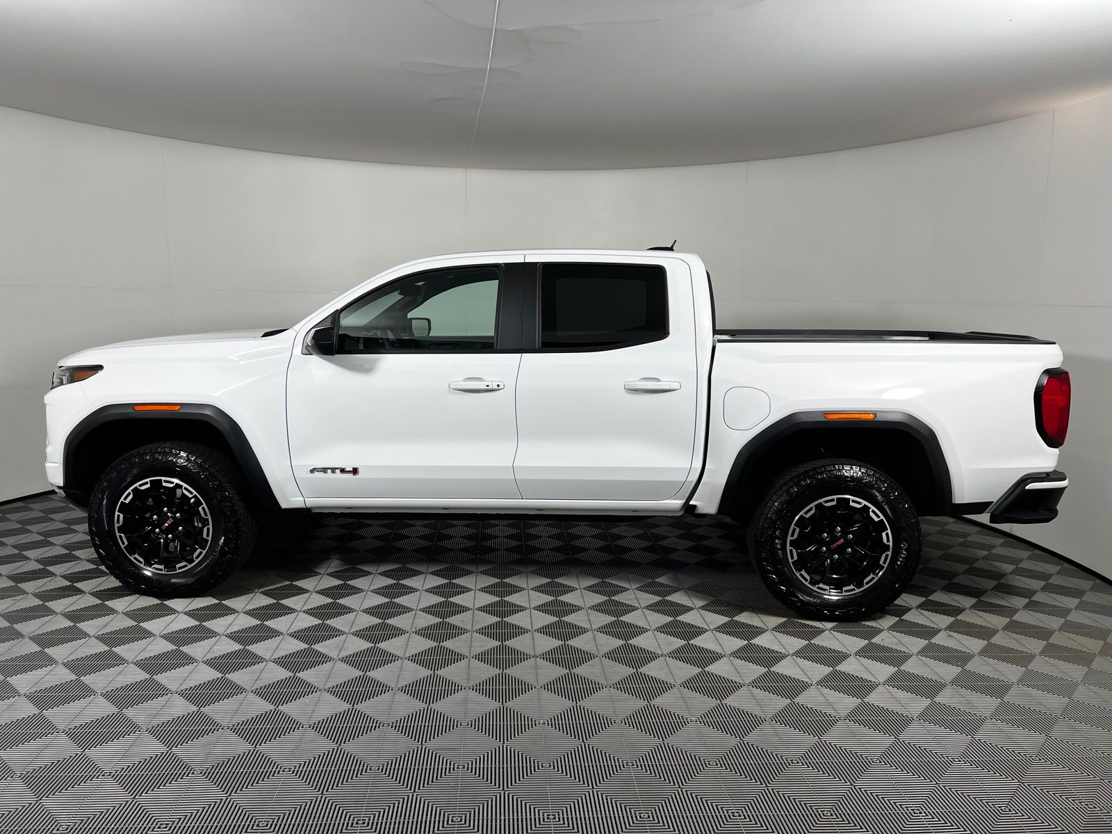 Thumbnail: 2026 GMC Canyon - 8
