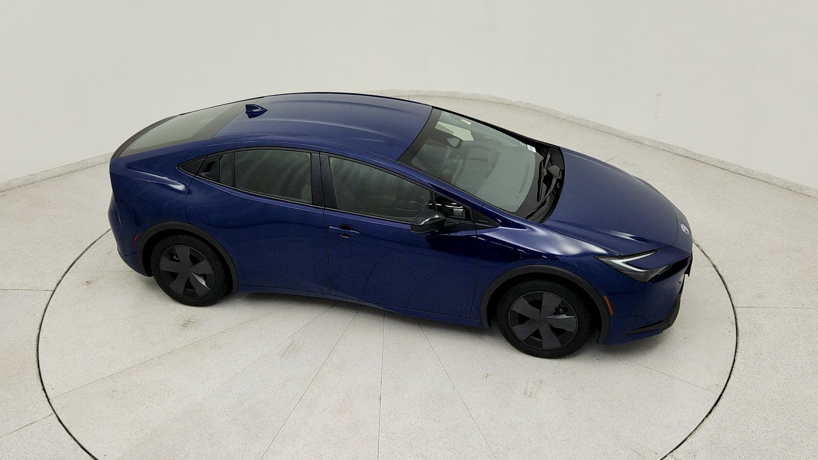 Used 2025 Blue Toyota LE image 20