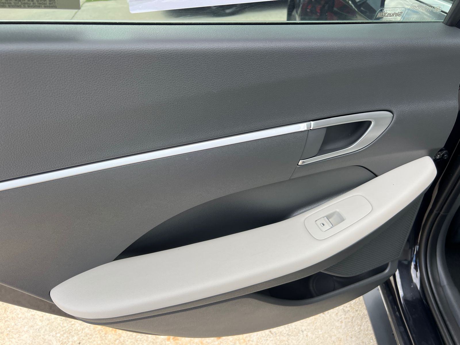2025 Hyundai Sonata SE photo 12