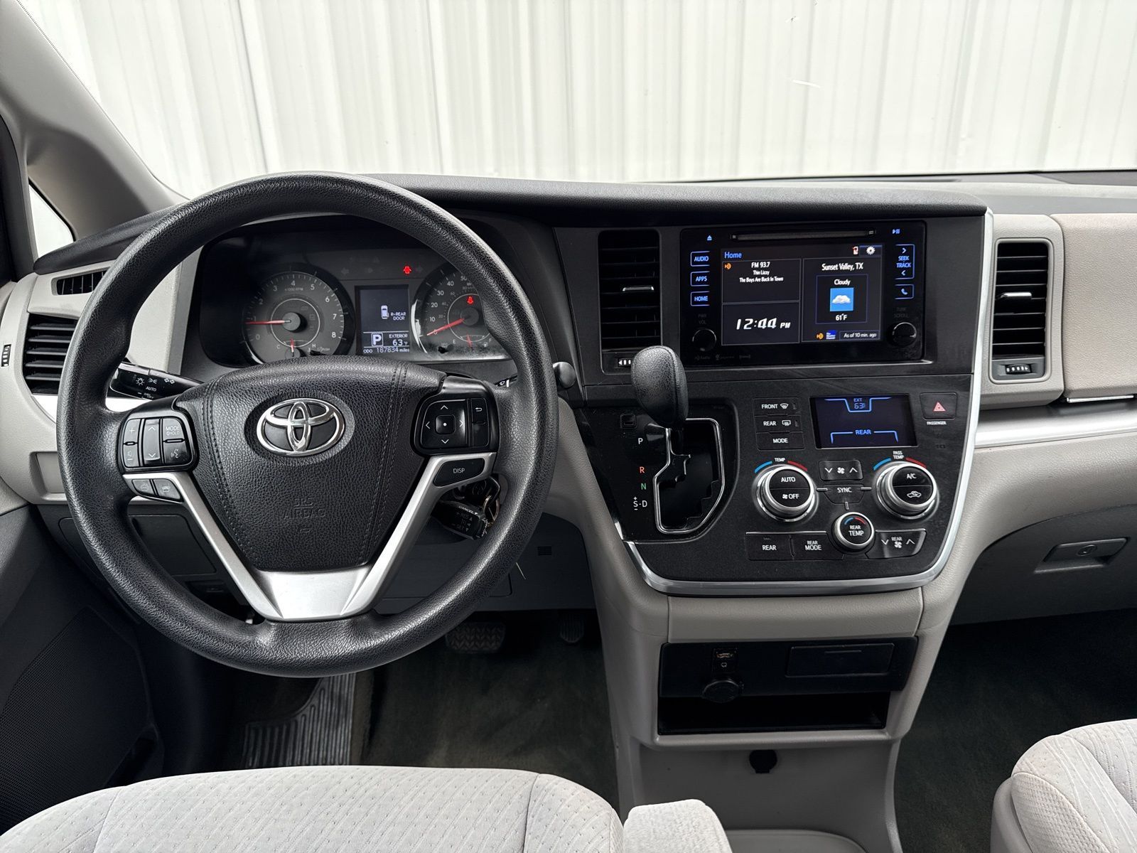 Used Car 2016 Toyota Sienna  Le For Sale Under $12,000 In Austin, Texas