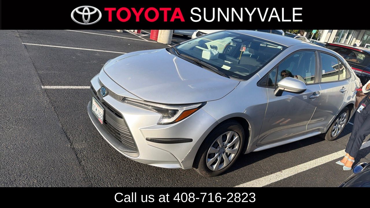 2023 Toyota Corolla LE Hybrid CVT's photo