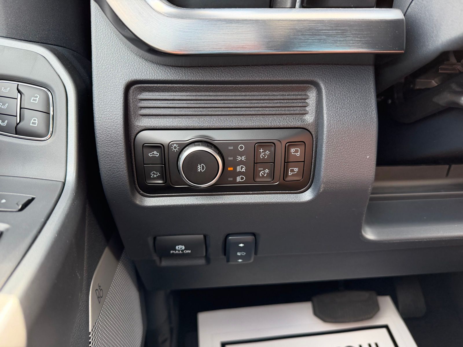 2026 Ford F-250SD image 24