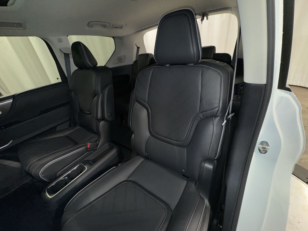 2025 Infiniti QX80 Luxe photo 24