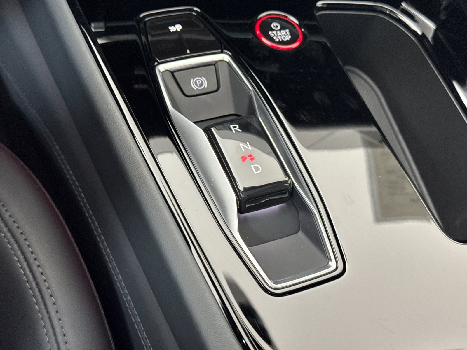 2023 Audi RS e-tron GT Base — foto completa 21 de 28
