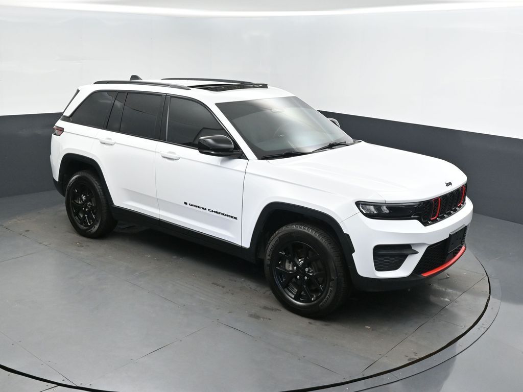 2025 Jeep Grand Cherokee Altitude X RWD