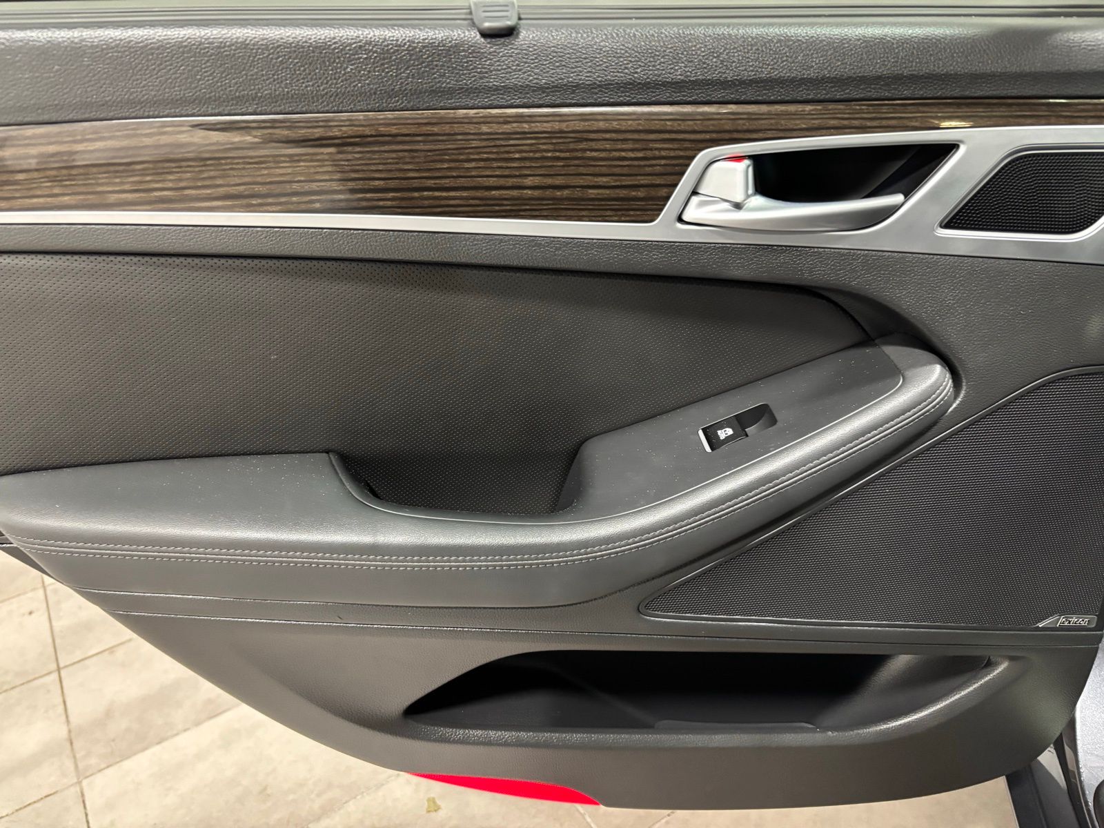 Used Car 2015 Hyundai Genesis  3.8 For Sale Under $15,000 In Austin, Texas