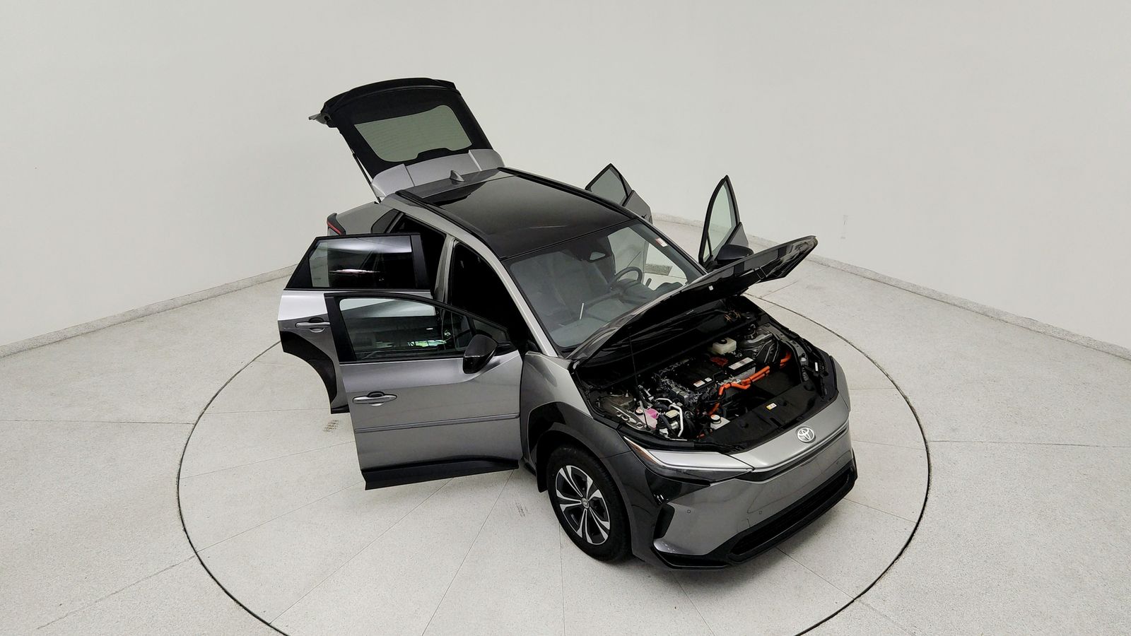 Used 2023  Toyota XLE image 21