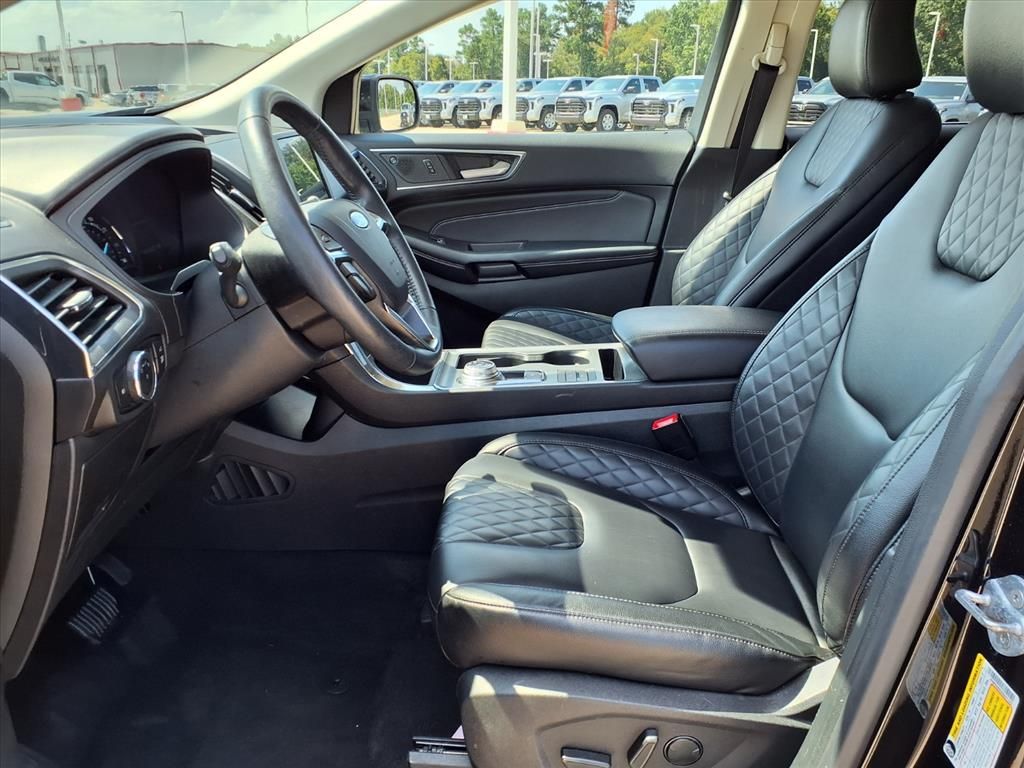2024 Ford Edge Titanium Black at AutoSavvy Houston Northwest