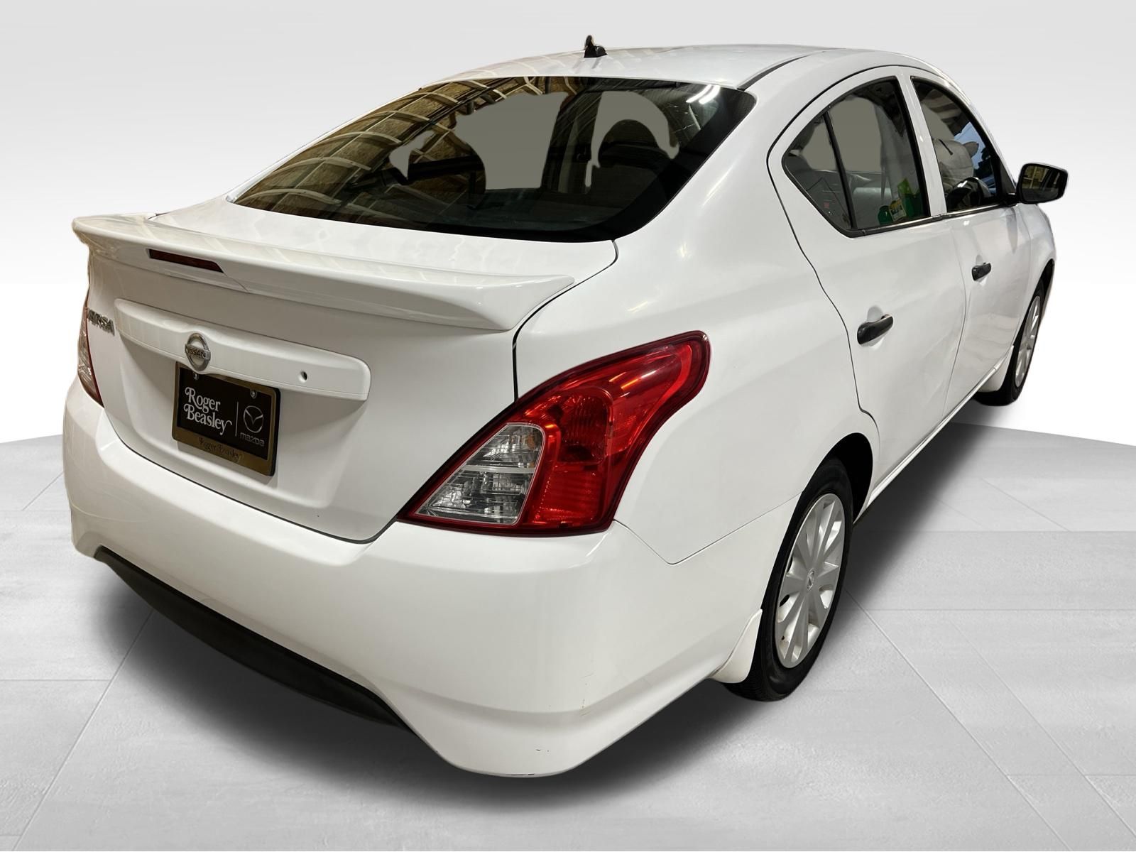 Used Car 2017 Nissan Versa  1.6 S Plus For Sale Under $10,000 In Austin, Texas