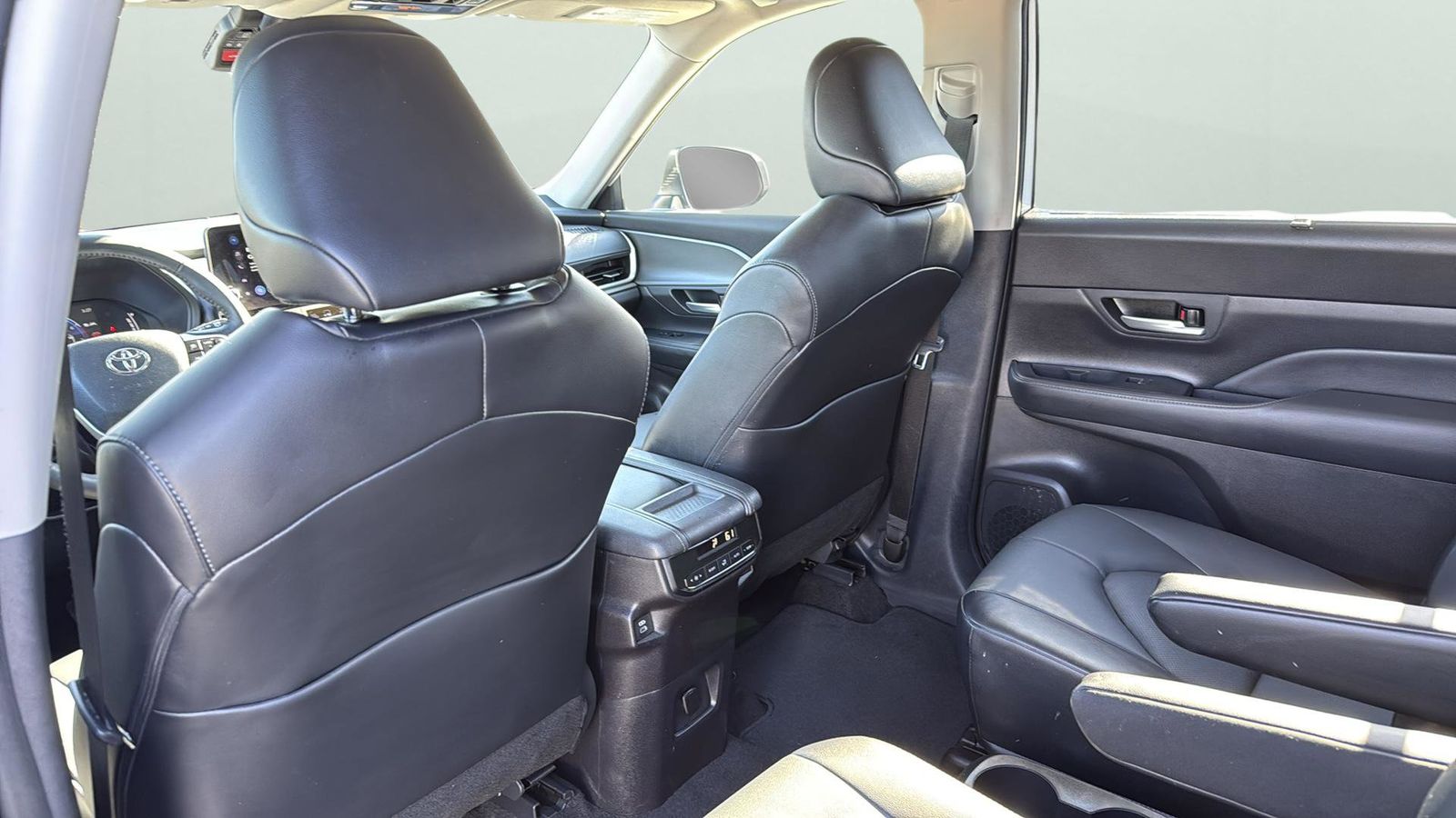 Used Car 2024 Toyota Grand Highlander  Xle For Sale Under $50,000 In Austin, Texas