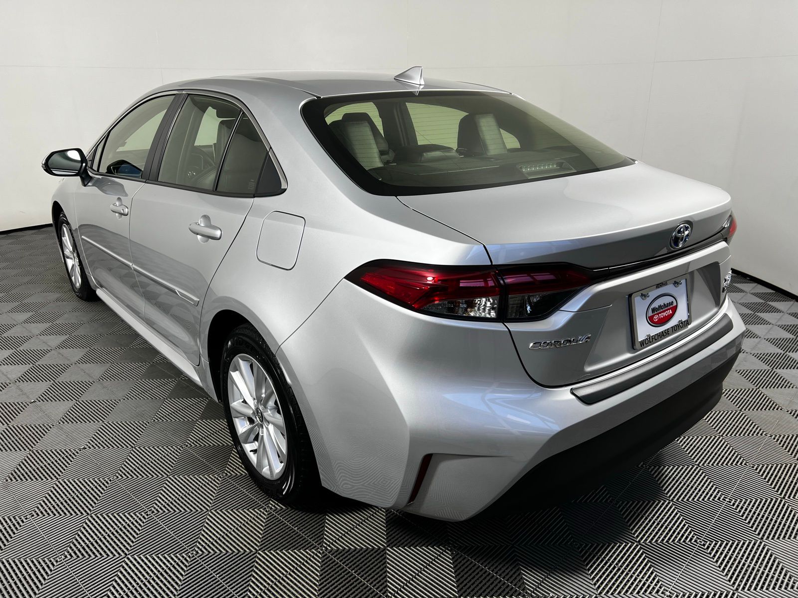 Thumbnail: 2024 Toyota Corolla - 7