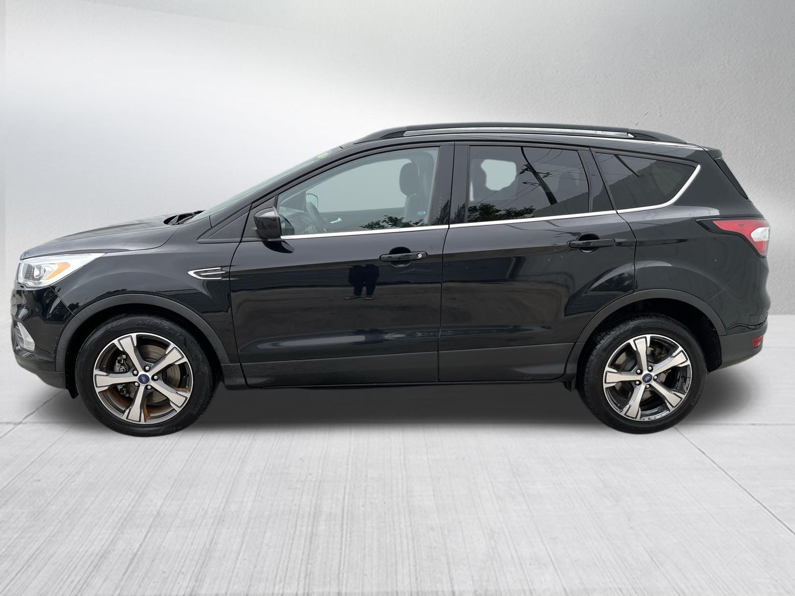 Used Car 2017 Ford Escape  Se For Sale Under $10,000 In Austin, Texas