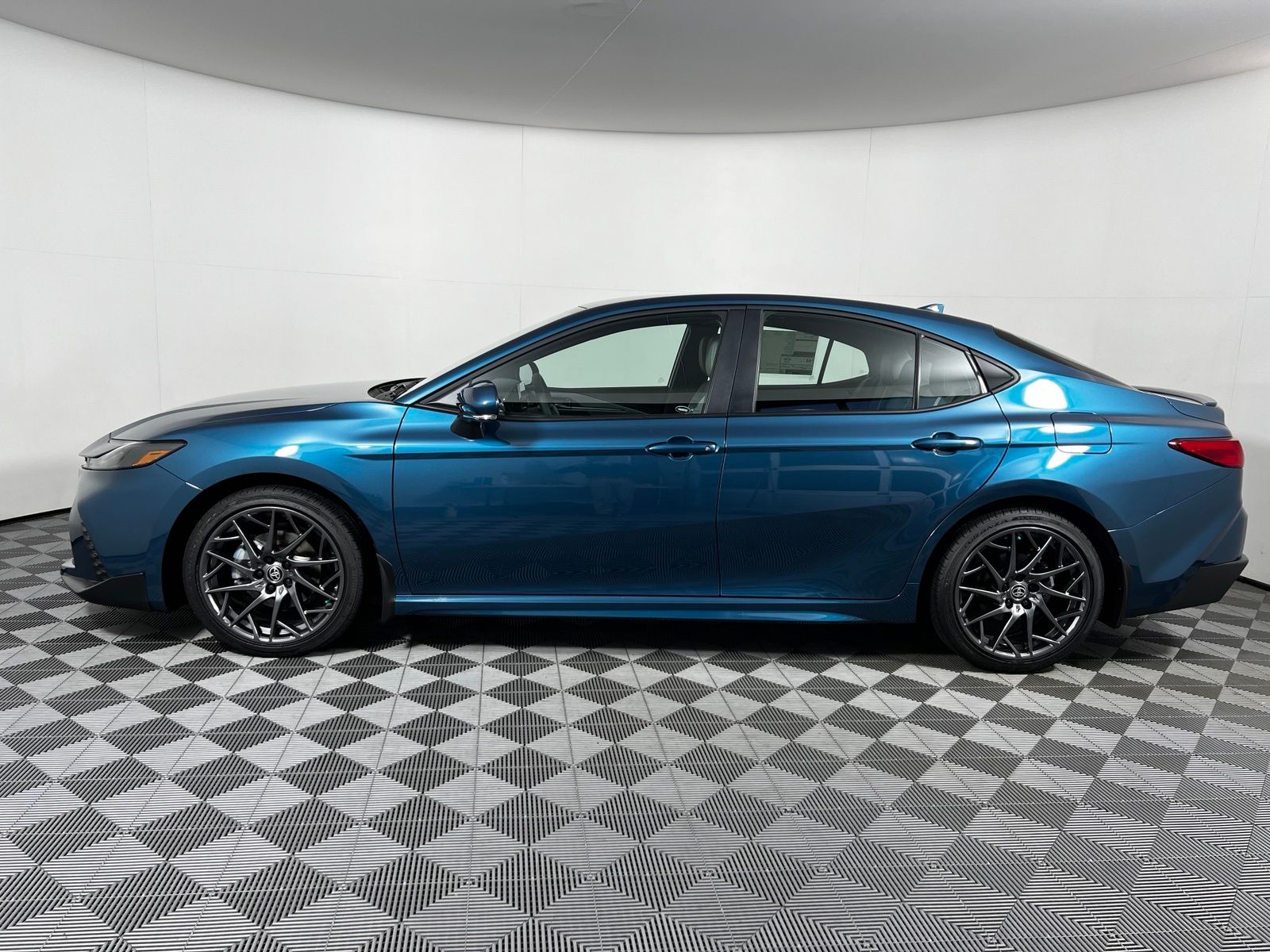 Thumbnail: 2026 Toyota Camry - 8