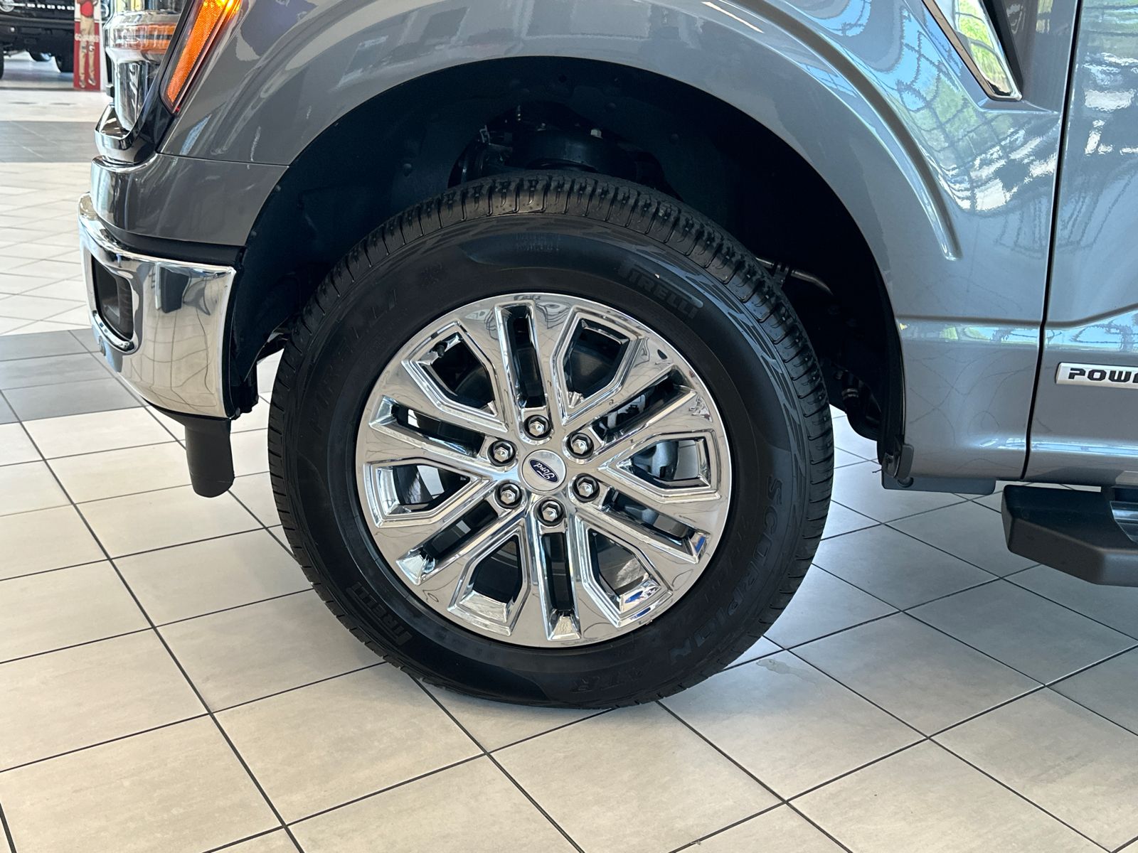 2025 Ford F-150 XLT - Photo 28