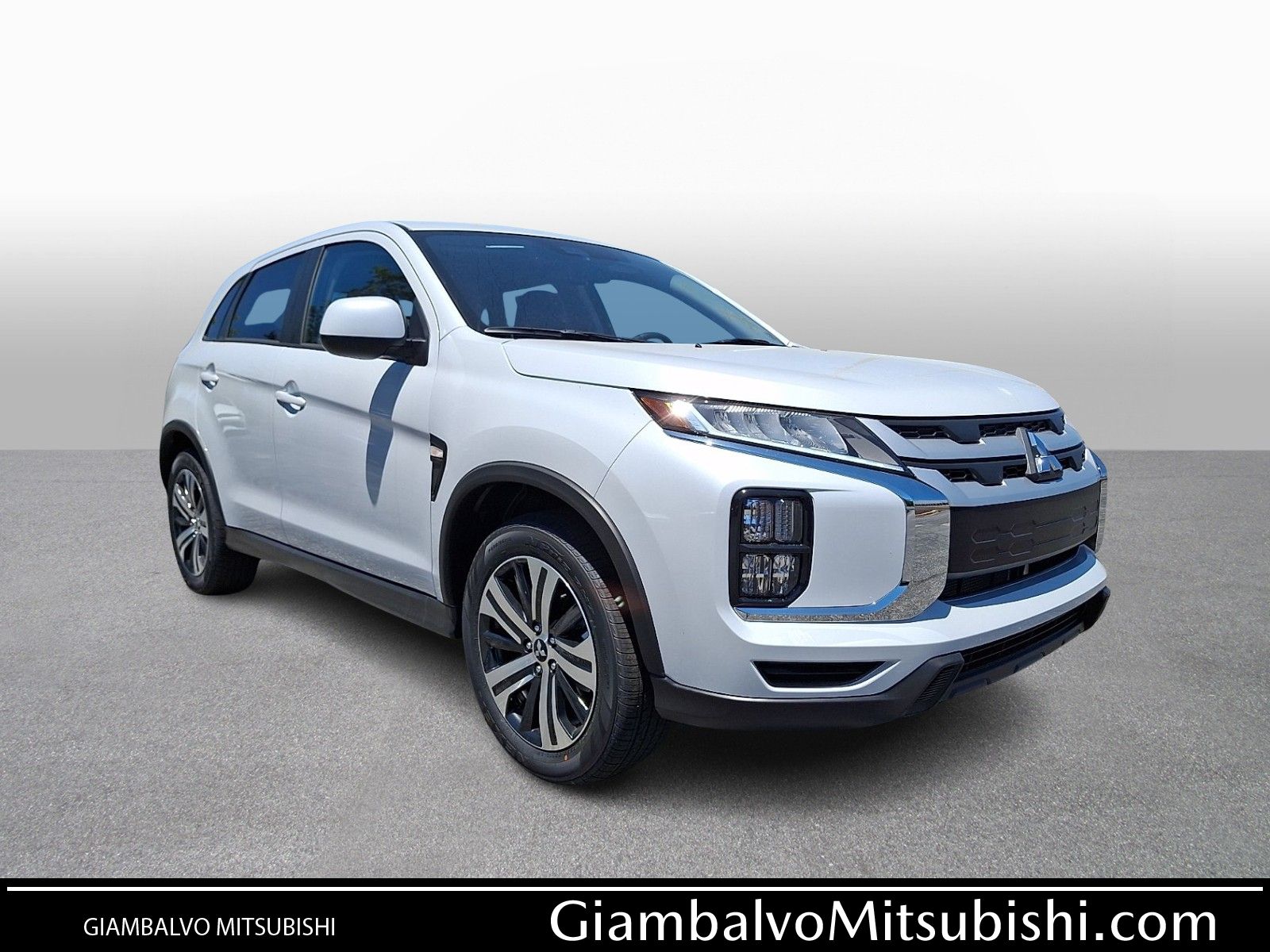 2026 Mitsubishi Outlander Sport 2.0 ES AWC CVT's photo