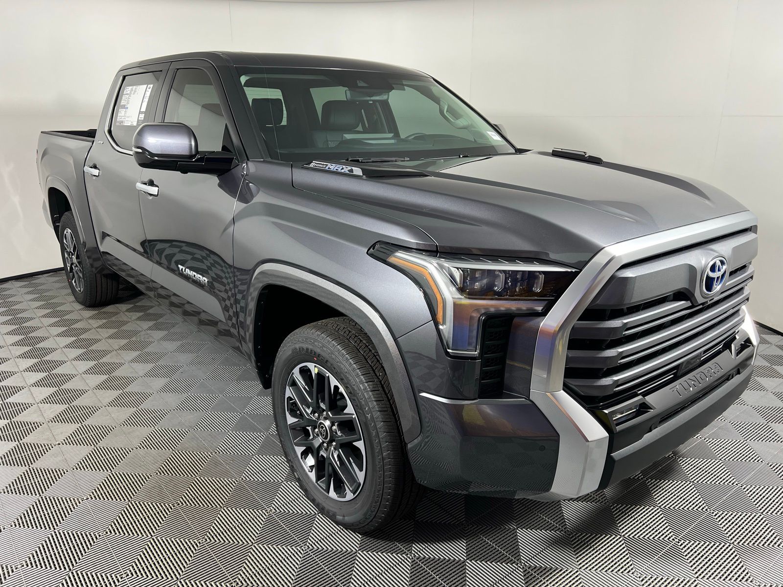 Thumbnail: 2026 Toyota Tundra - 3