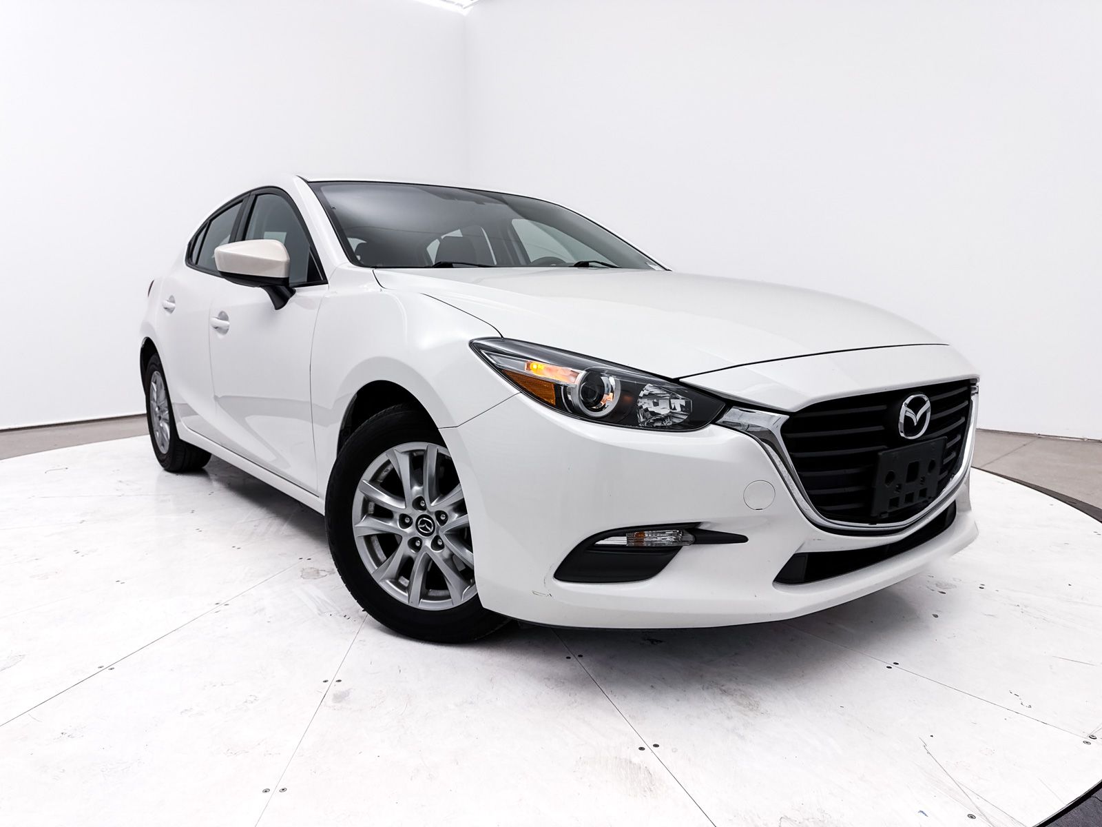 2017 Mazda MAZDA3 Sport