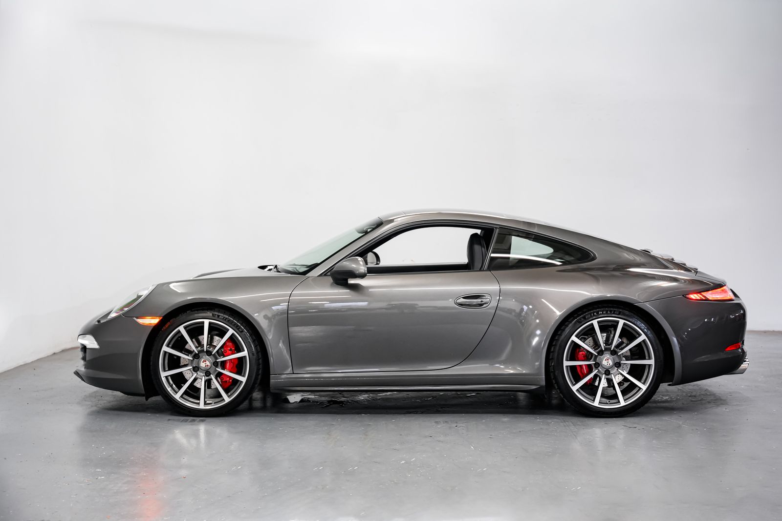 2013 Porsche 911 Carrera 4S — photo 7