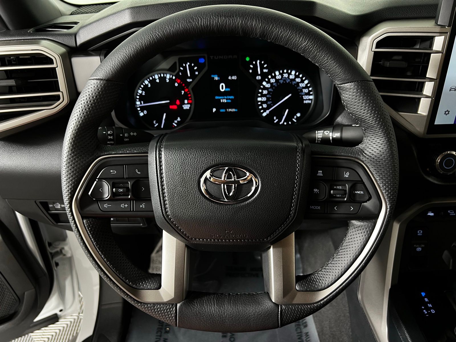 Thumbnail: 2025 Toyota Tundra - 15