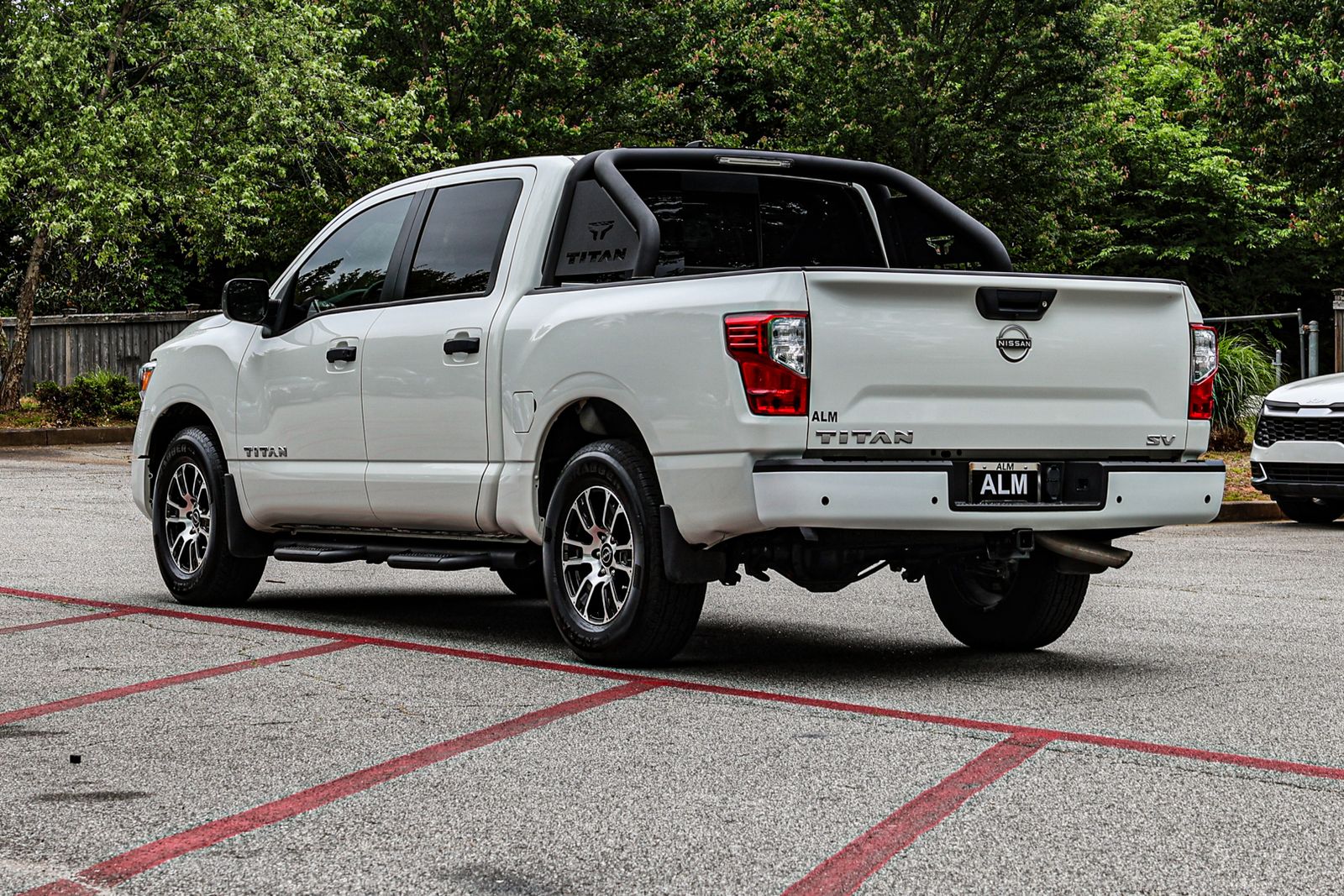 Used 2024 White Nissan SV image 6