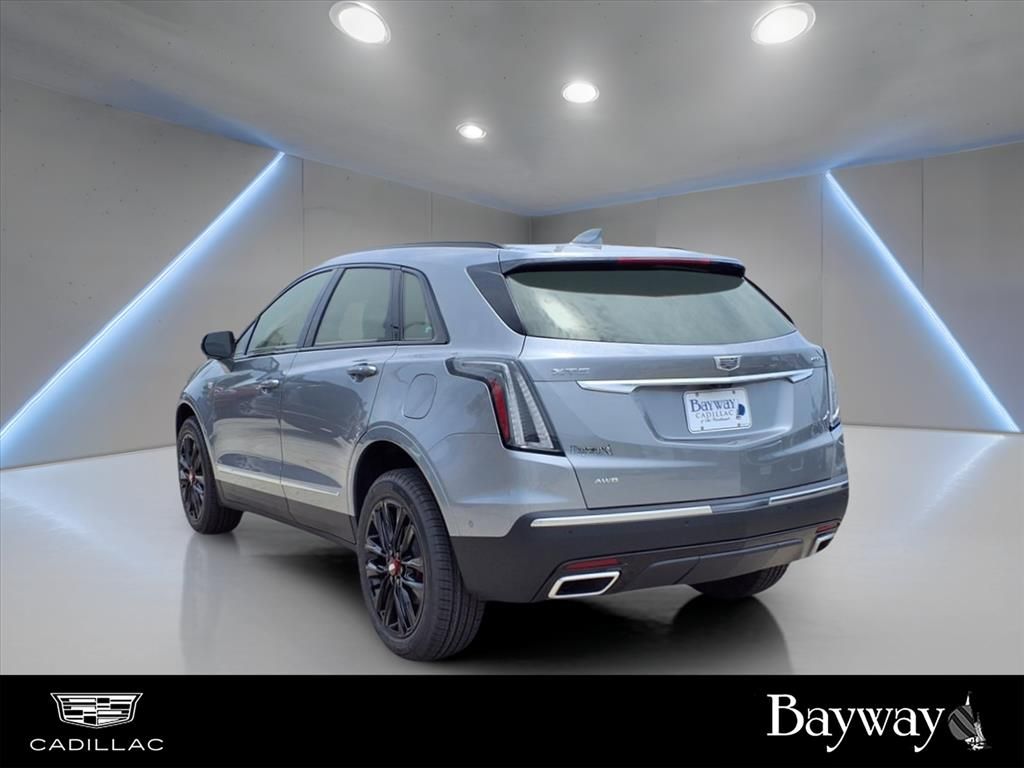2025 Cadillac XT5 Sport - 5