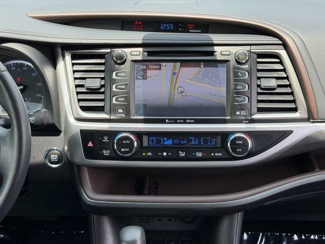 Used 2019 Blizzard Pearl Toyota Limited Platinum image 5