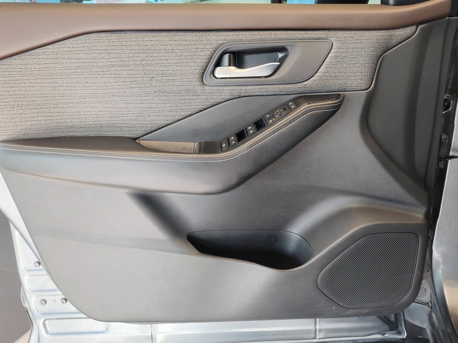 Used Car 2023 Nissan Rogue  Sv For Sale Under $20,000 In San Antonio, Texas