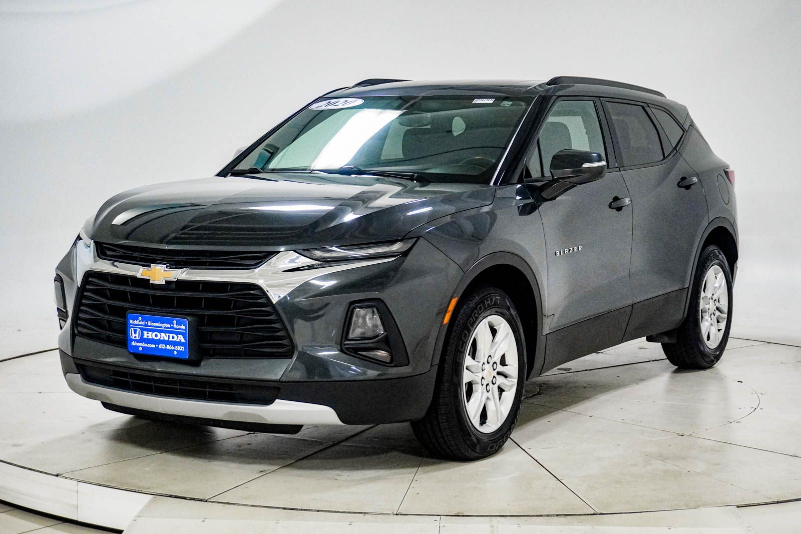 Used 2020 Chevrolet Blazer 2LT with VIN 3GNKBCRS3LS674642 for sale in Richfield, Minnesota
