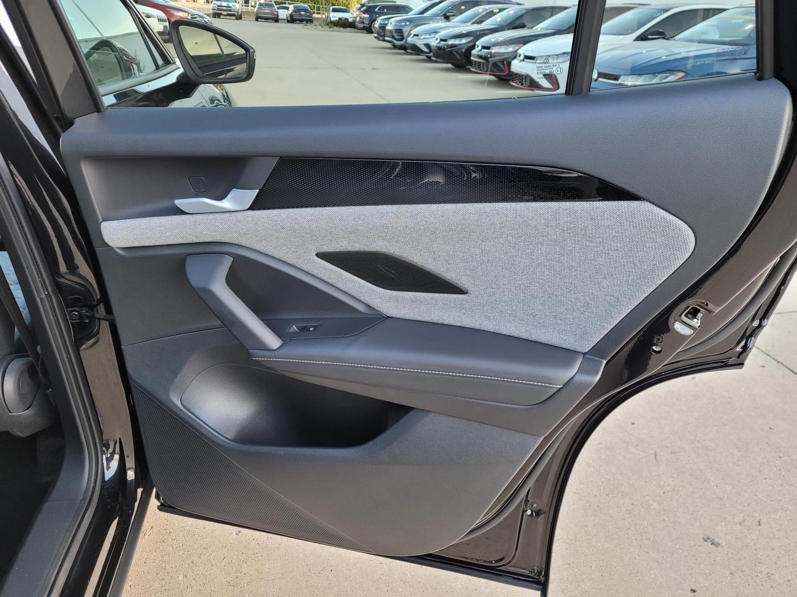 used 2025 Volkswagen Tiguan car, priced at $24,580