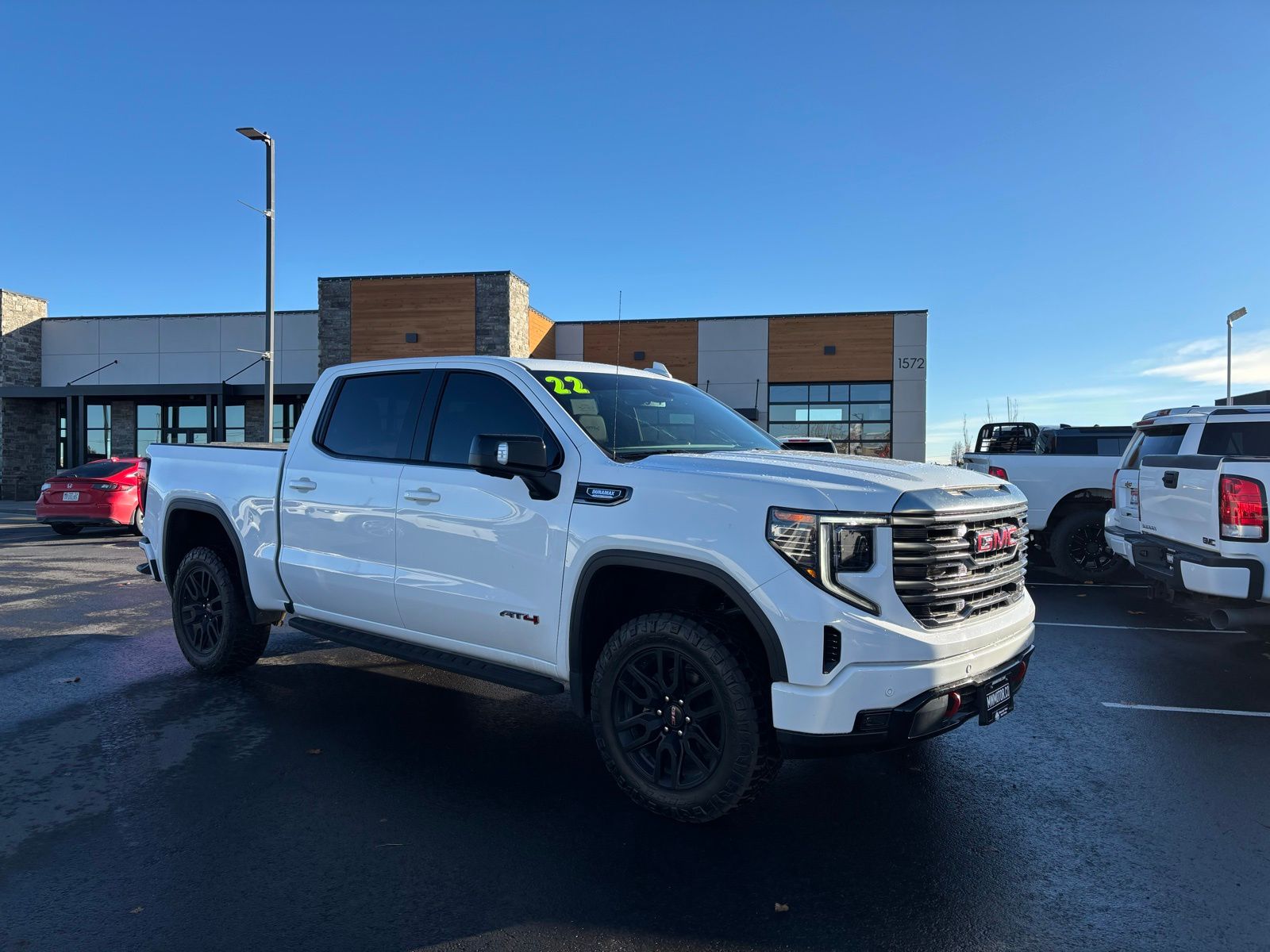 2022 GMC Sierra 1500 AT4's photo