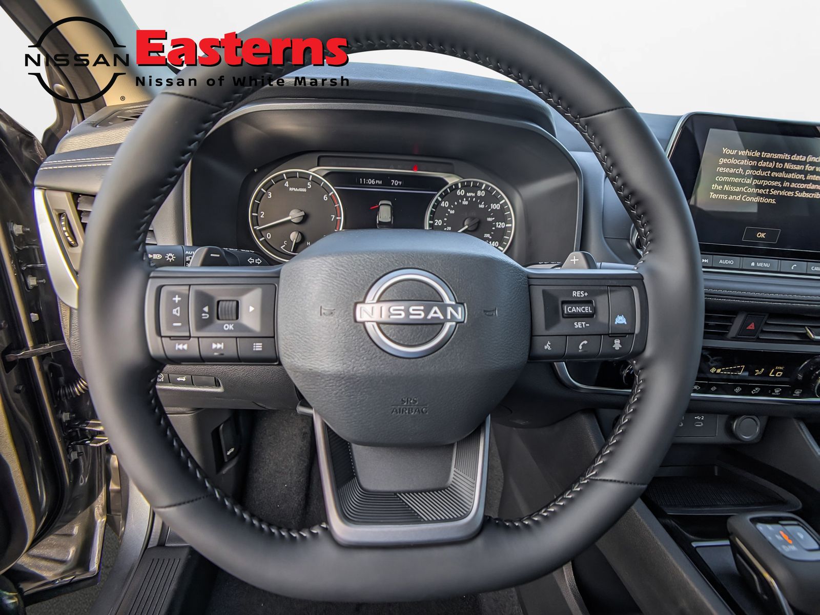 2026 Nissan Rogue SV photo 9