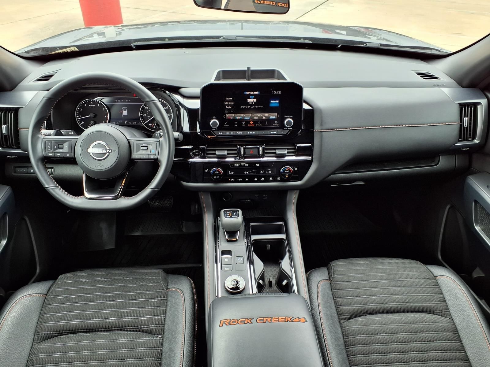 2025 Nissan Pathfinder Rock Creek - 9