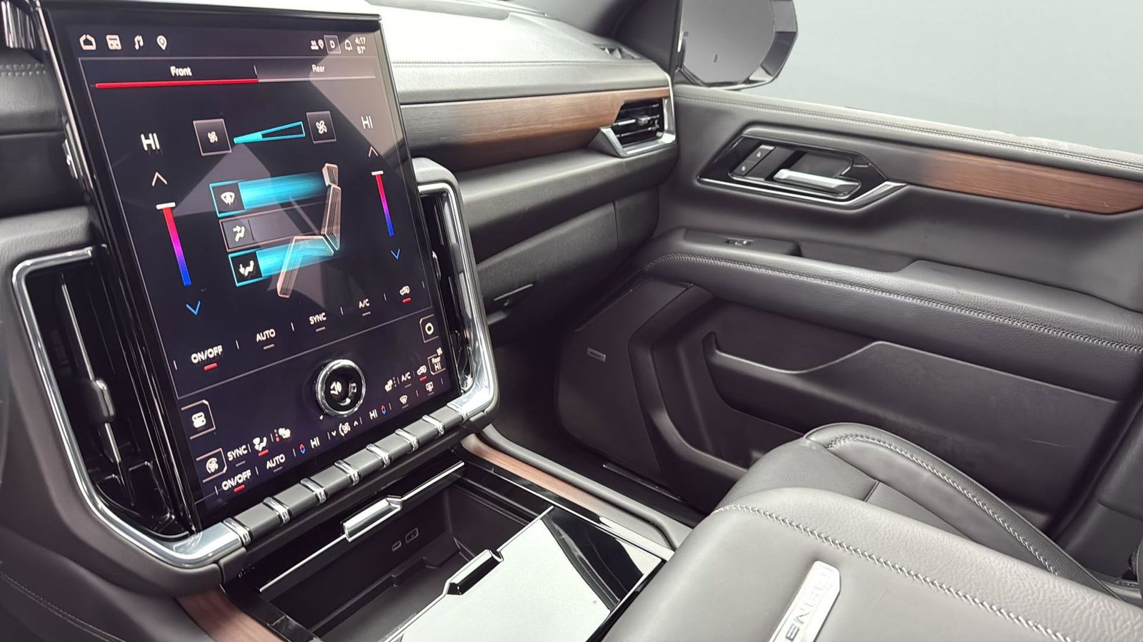 Used Car 2025 Gmc Yukon  Denali For Sale Under $80,000 In Austin, Texas