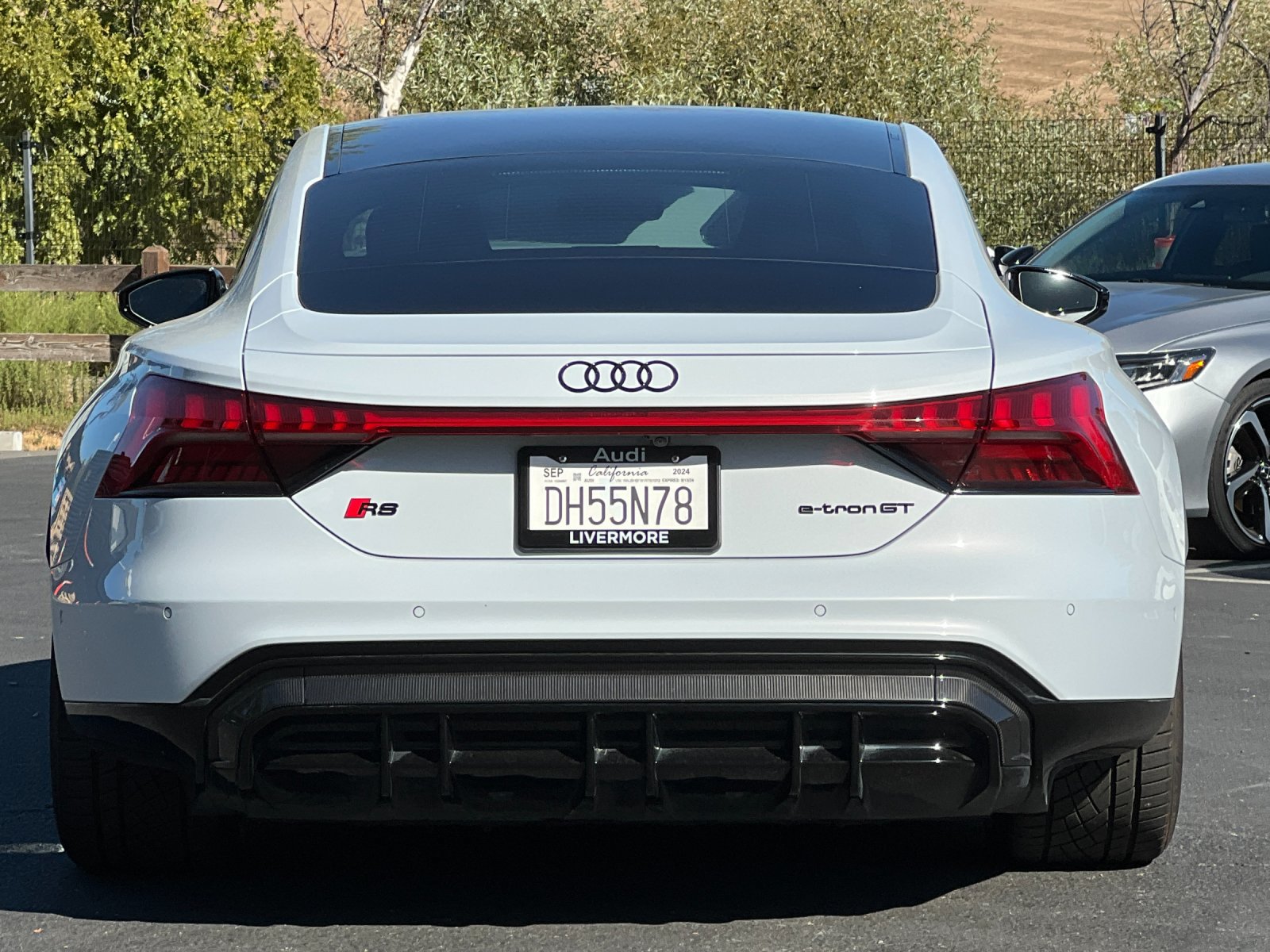 2024 Audi RS e-tron GT Base — full photo 5 of 28