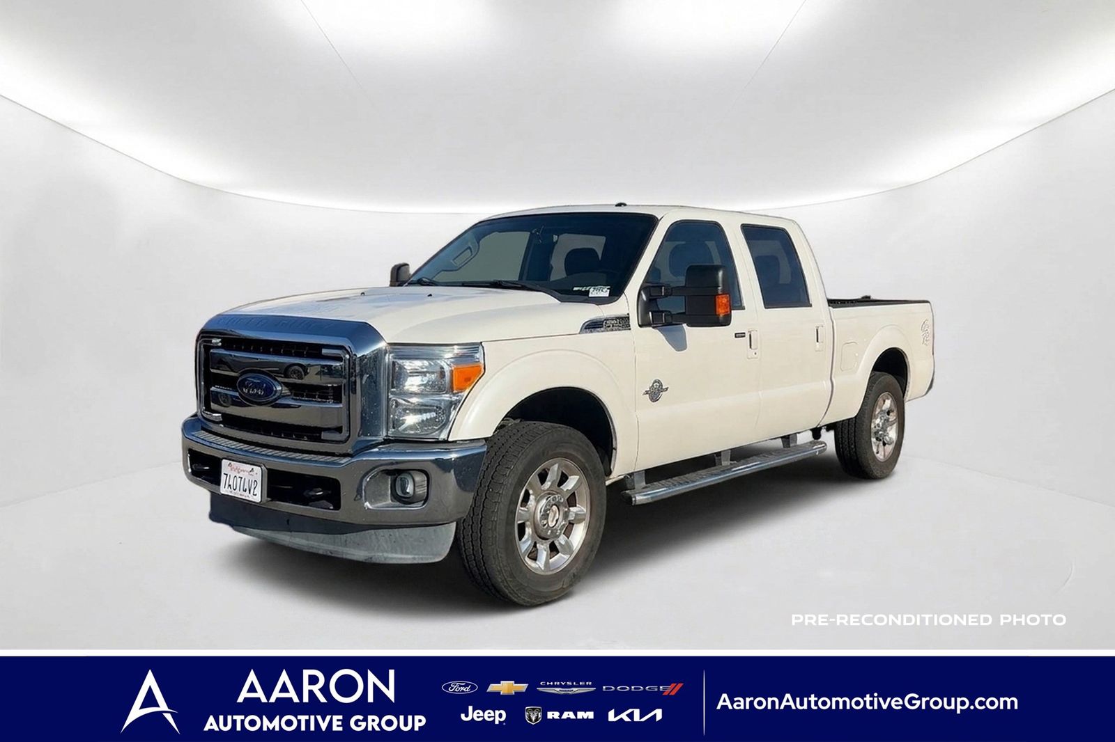 White Platinum Clearcoat Metallic 2016 Ford F-250 Super Duty Pickup Truck Four-Wheel Drive 6-Speed Automatic Overdrive