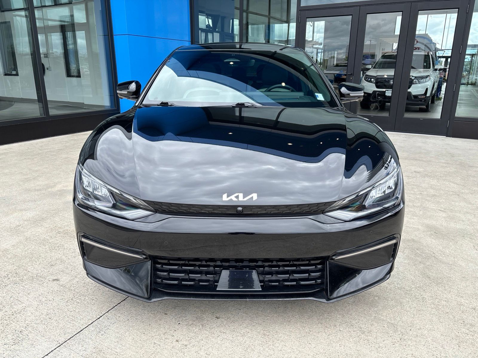 Used 2023 Kia EV6 GT-Line with VIN KNDC4DLC7P5113729 for sale in Chehalis, WA
