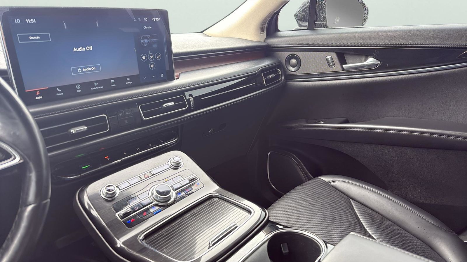 Used Car 2022 Lincoln Nautilus  Reserve For Sale Under $40,000 In Austin, Texas