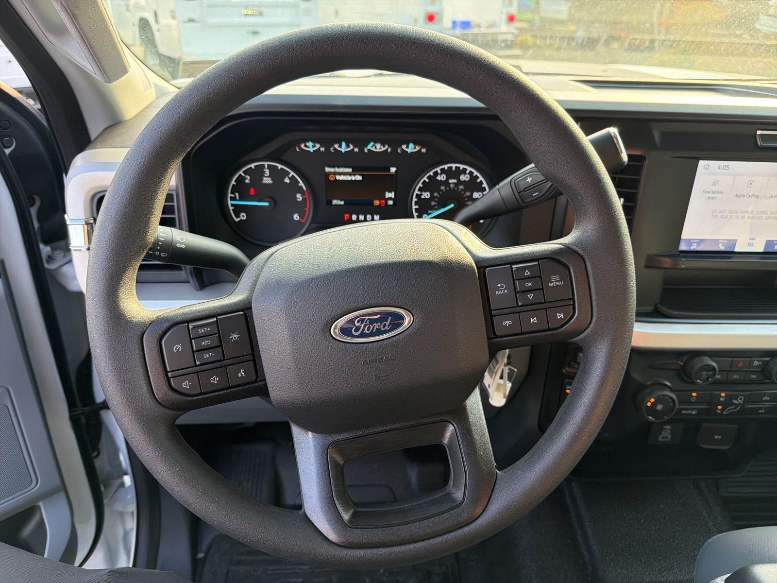 2025 Ford F-350 Super Duty Chassis Cab XL - Photo 12